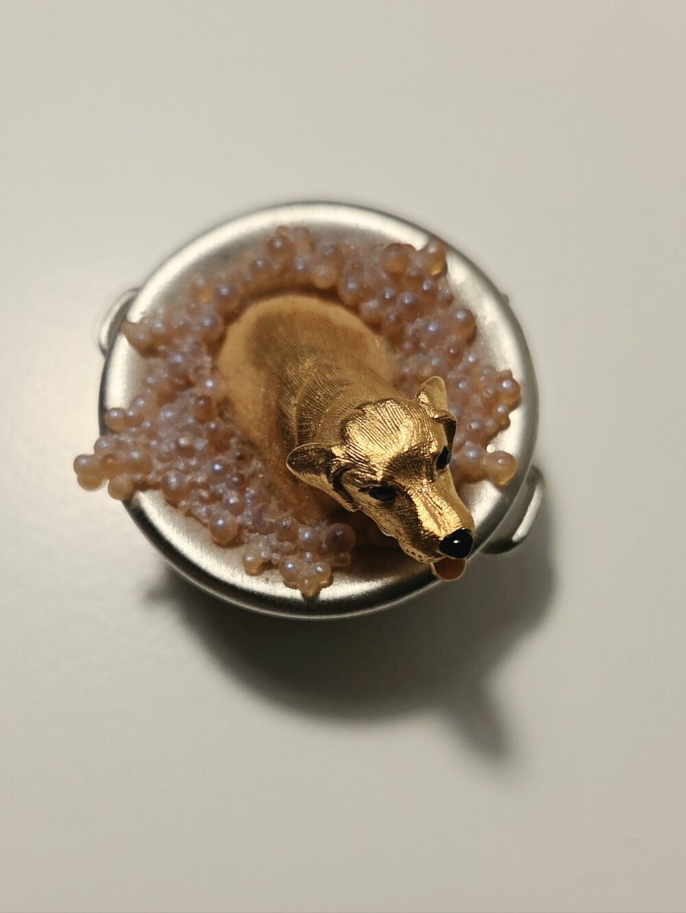 Limited Edition Estee Lauder Dog In Bubble Bath Coompact